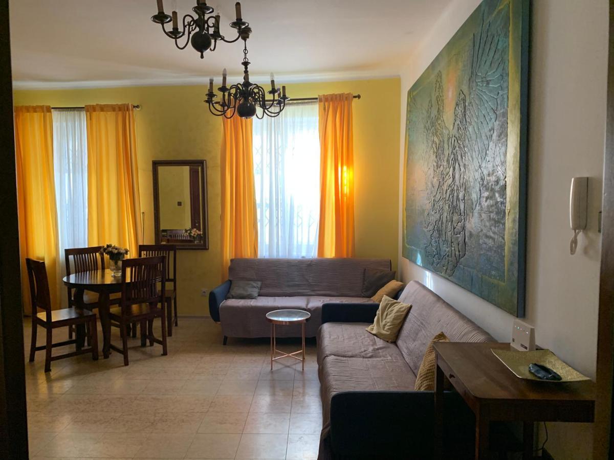 Beautiful And Charming Apartment In The Heart Of The Old Town Varşova Dış mekan fotoğraf