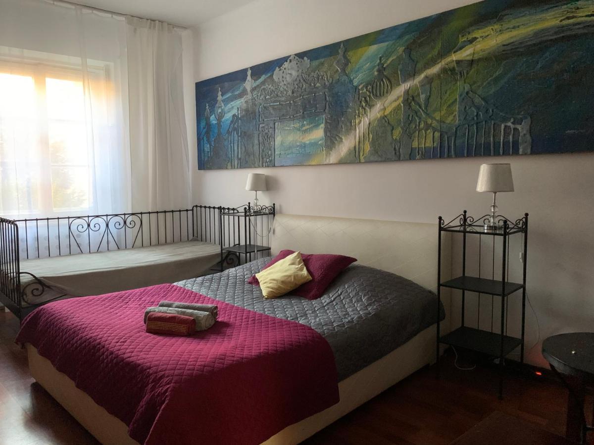 Beautiful And Charming Apartment In The Heart Of The Old Town Varşova Dış mekan fotoğraf