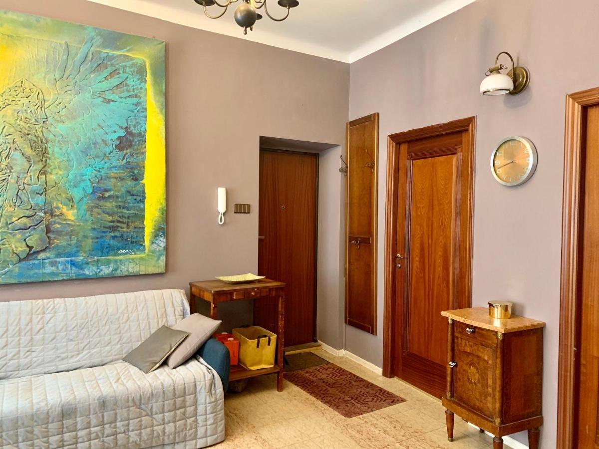 Beautiful And Charming Apartment In The Heart Of The Old Town Varşova Dış mekan fotoğraf